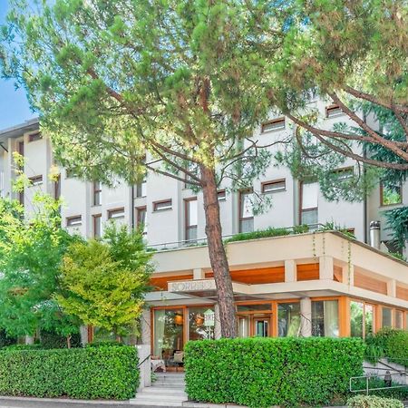 Albergo Sorriso Boario Terme Exteriör bild